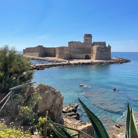 Sunrise Le Castella Bed & Breakfast