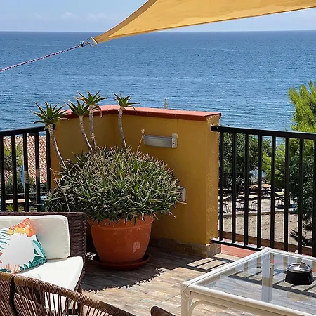 Sunrise Le Castella Bed & Breakfast